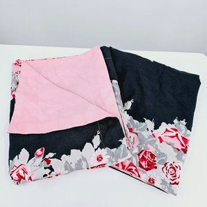 Betsey Johnson King Pillow Shams Two Piece Grey Pink White Floral Rose Polyester